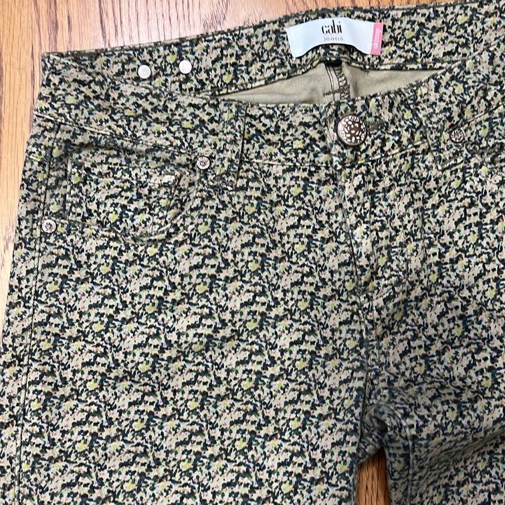 Cabi Patterned Jeans Super Soft Size 2 - Picture 2 of 7